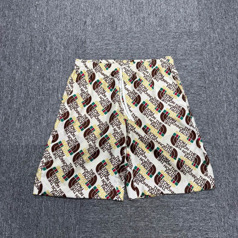 Gucci Gucci Tnf co-branded full-print mulberry silk shorts 2502-N Size US 34 / EU 50 - 3 Thumbnail