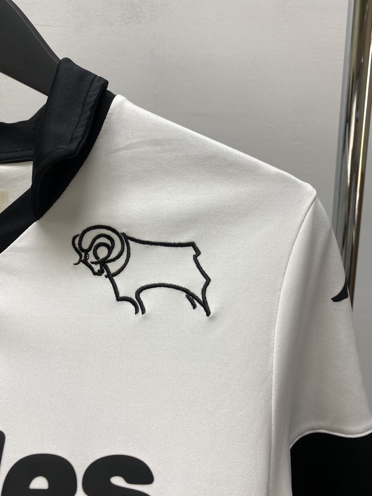 Umbro Derby Country 2013 2014 Soccer Jersey Size US M / EU 48-50 / 2 - 15 Thumbnail