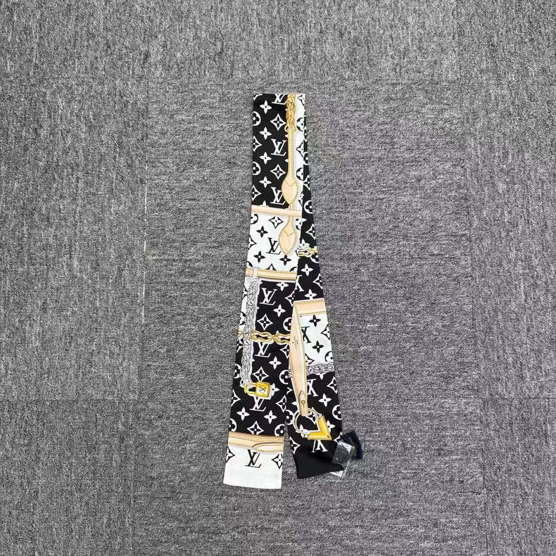 Louis Vuitton Louis Vuitton Presbyopic headband 2501-Nextarrow Size ONE SIZE - 2 Thumbnail