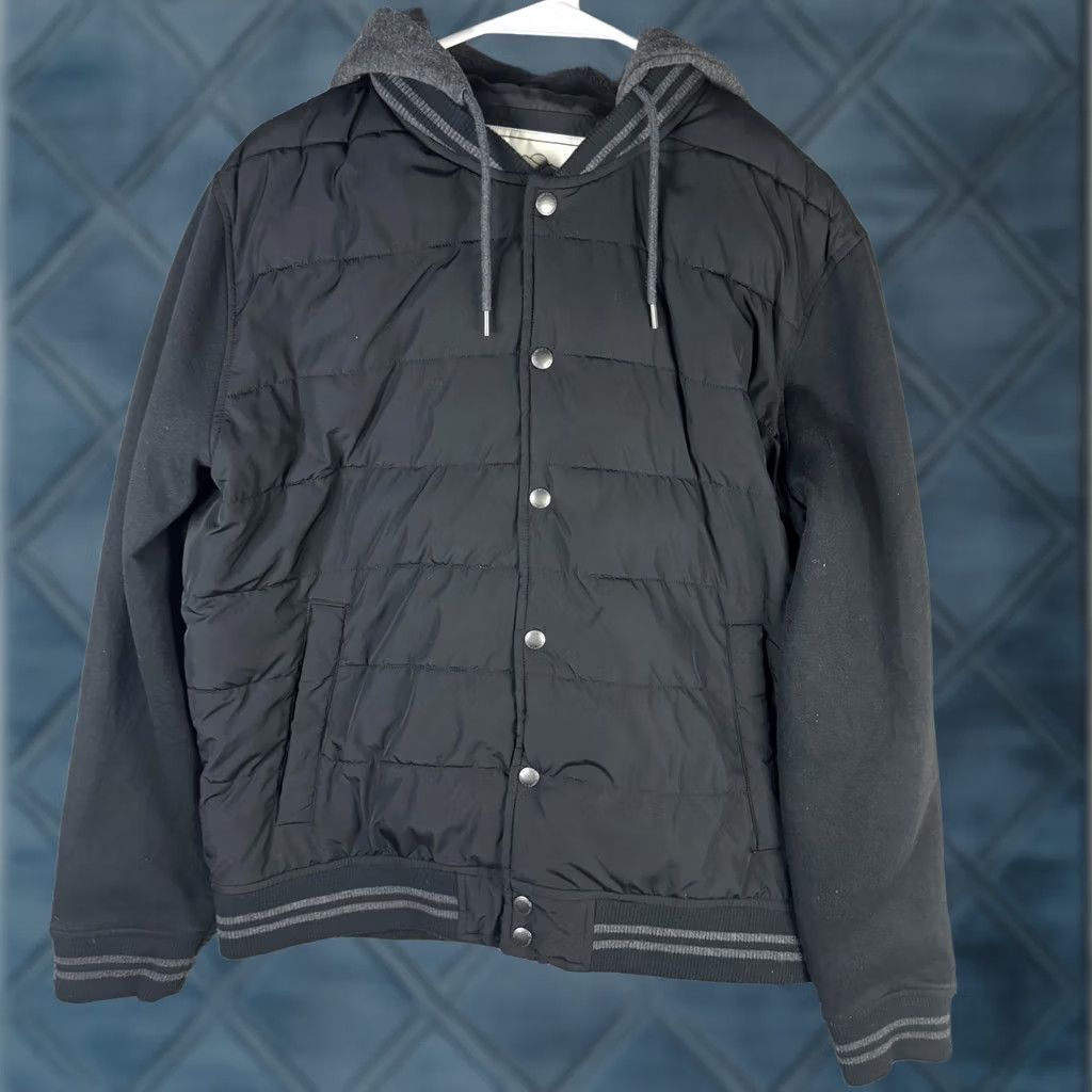 American Eagle Outfitters VINTAGE American Eagle Outfitters Jacket Mens M Black Hooded Quilted Puffer Varsity Snap Front Size US M / EU 48-50 / 2 - 1 Thumbnail