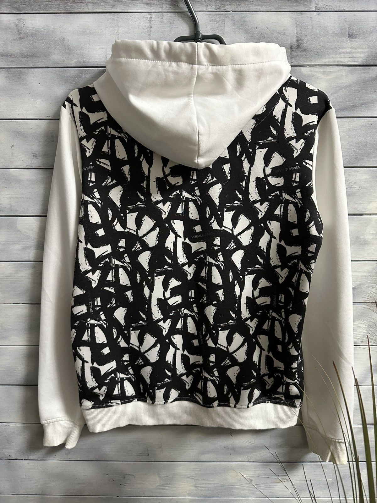 Versace Jeans Couture Rare Luxury Abstract Hoodie Versace Jeans Monogram Size US XS / EU 42 / 0 - 8 Thumbnail