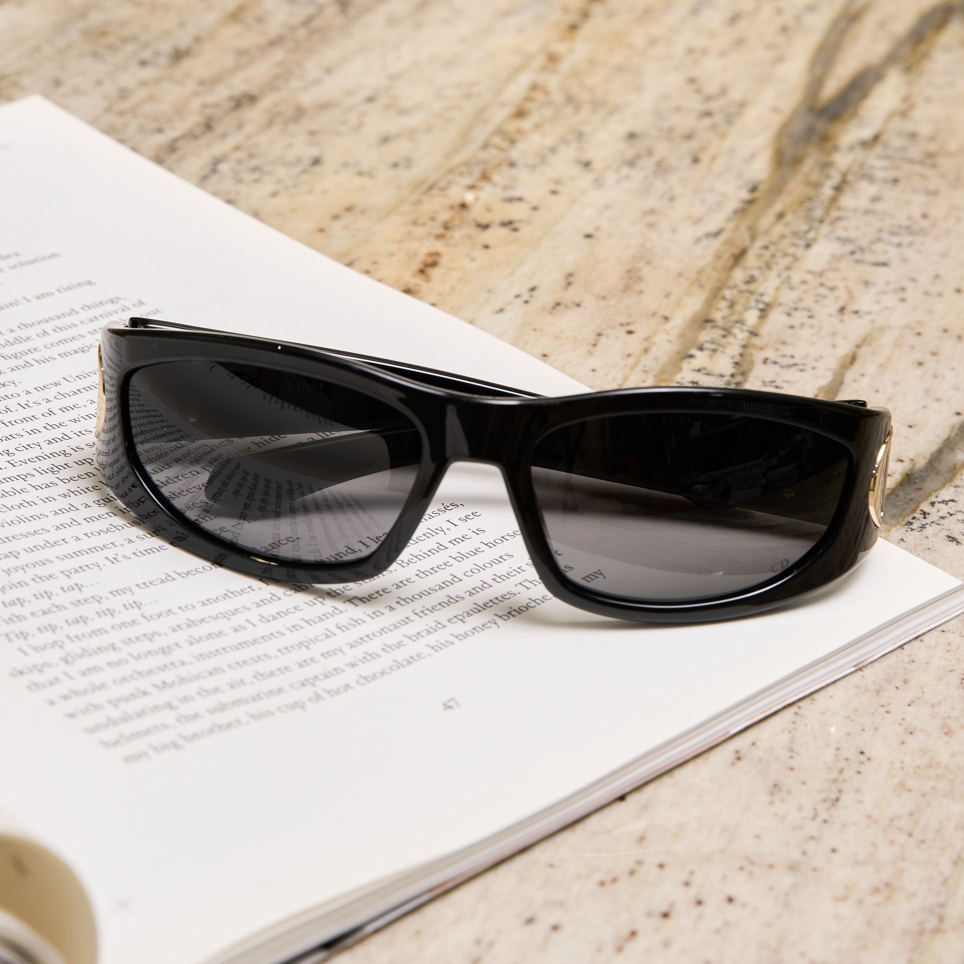 Chanel DIOR VeryDior S3I 10A0 Sunglasses BLACK Size ONE SIZE - 2 Thumbnail