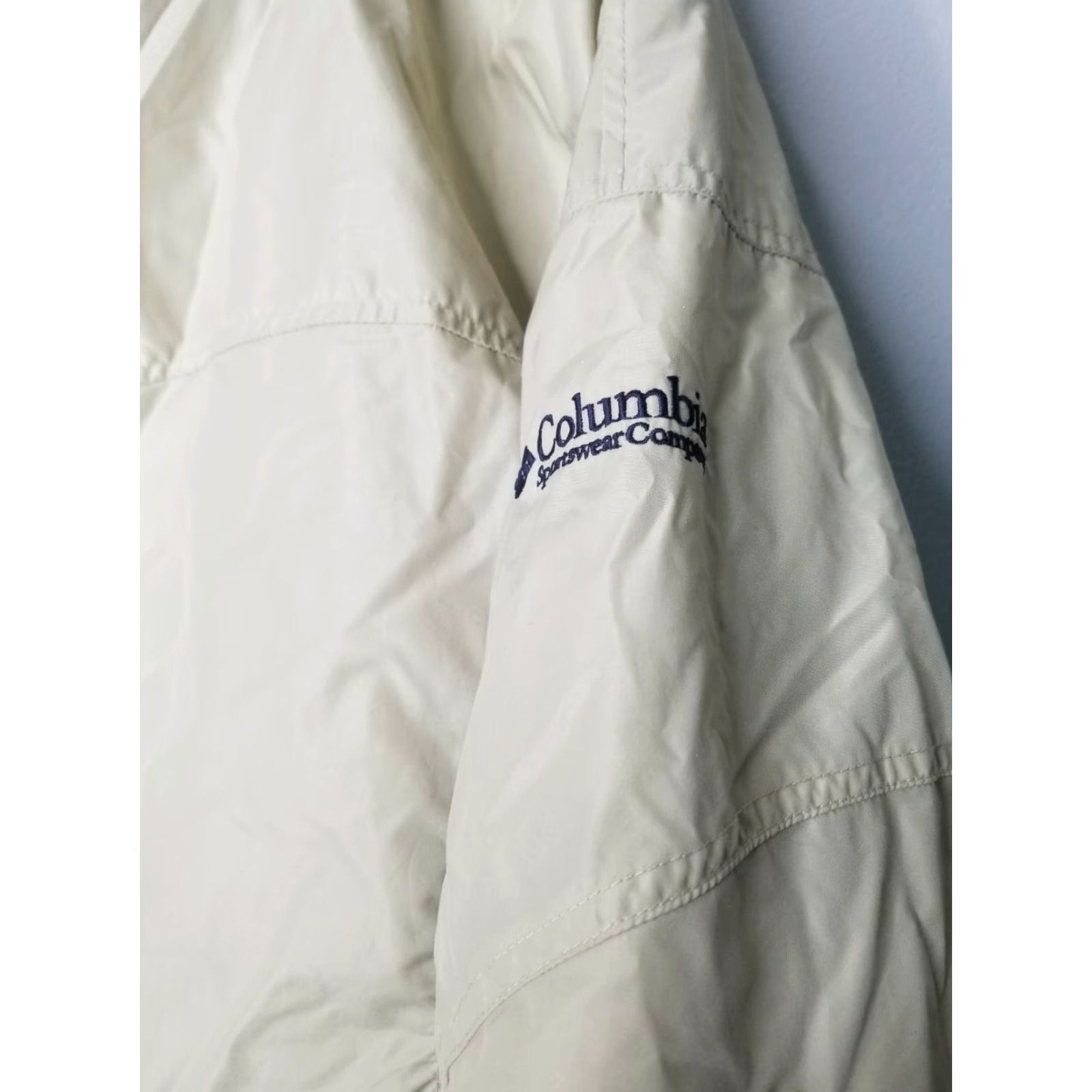 Vintage VINTAGE Columbia Sportswear Jacket Womens XL Beige Navy Snow Heavy Size XL / US 12-14 / IT 48-50 - 4 Thumbnail