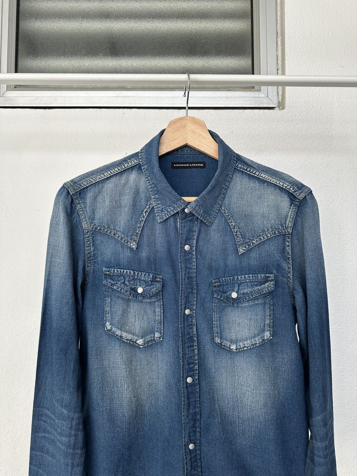 Hysteric Glamour 2000's Lounge Lizard stonewashed denim shirt Size US M / EU 48-50 / 2 - 9 Thumbnail