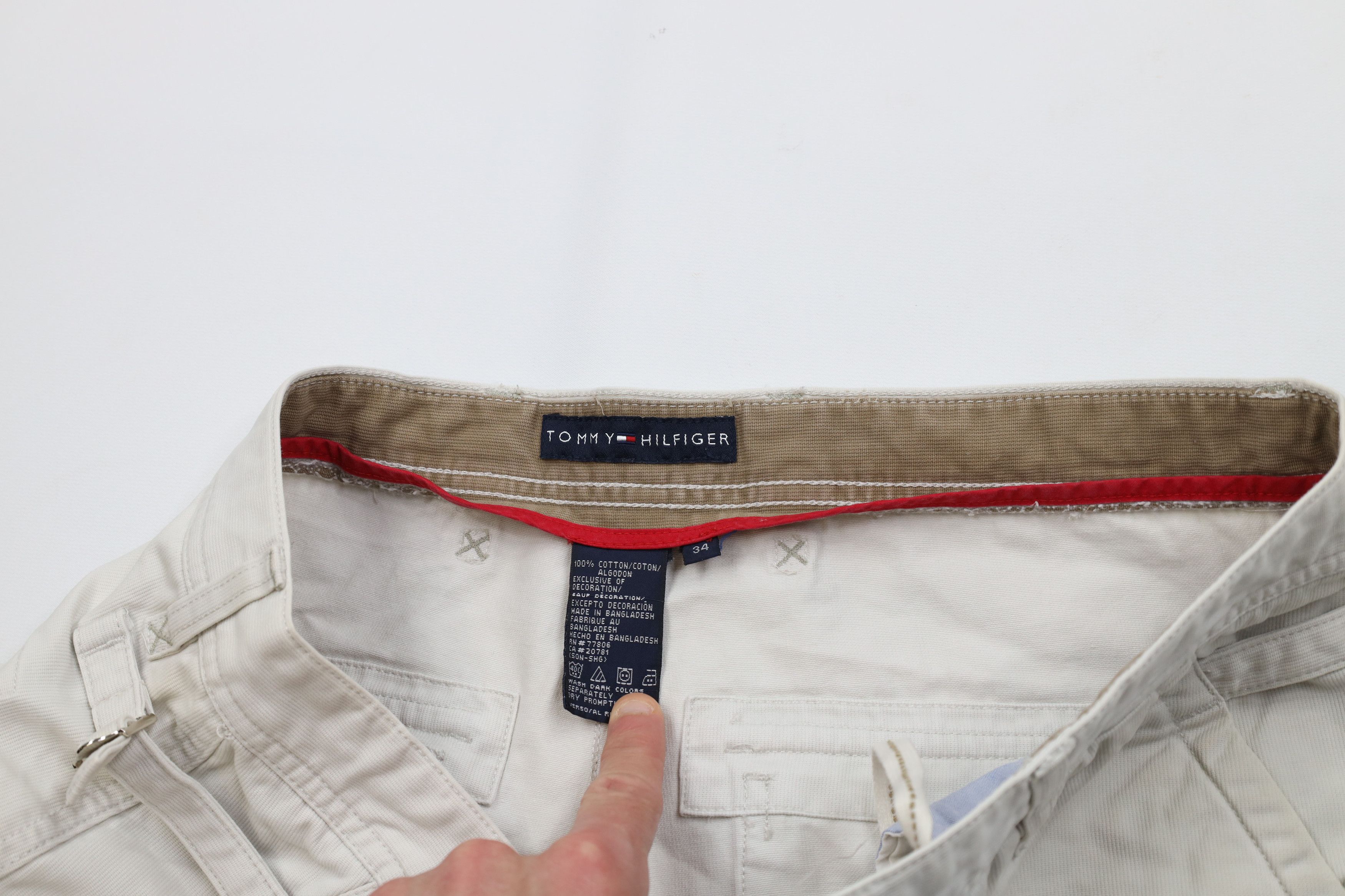 Tommy Hilfiger Vintage Y2K 2004 Tommy Hilfiger Ribbed Surplus Cargo Shorts Size US 34 / EU 50 - 8 Thumbnail