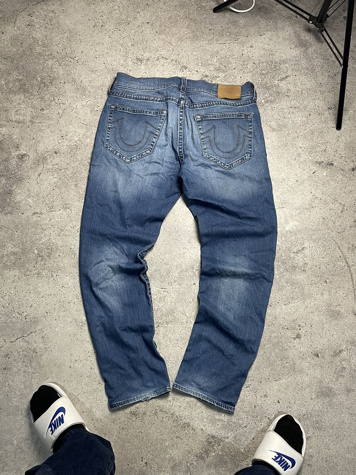 True Religion Vintage True Religion Relaxed Jeans Size US 34 / EU 50 - 1 Thumbnail