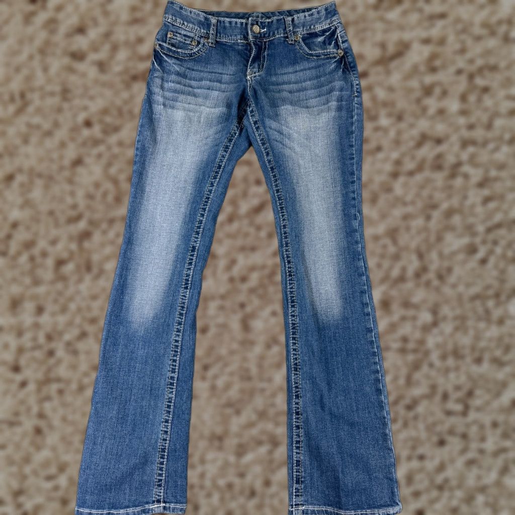 Vintage Maurices Women's Bootcut Jeans Medium Wash Blue Denim Embroidered Rhinestone Stretch Cotton Size M Size 32" / US 10 / IT 46 - 1 Thumbnail