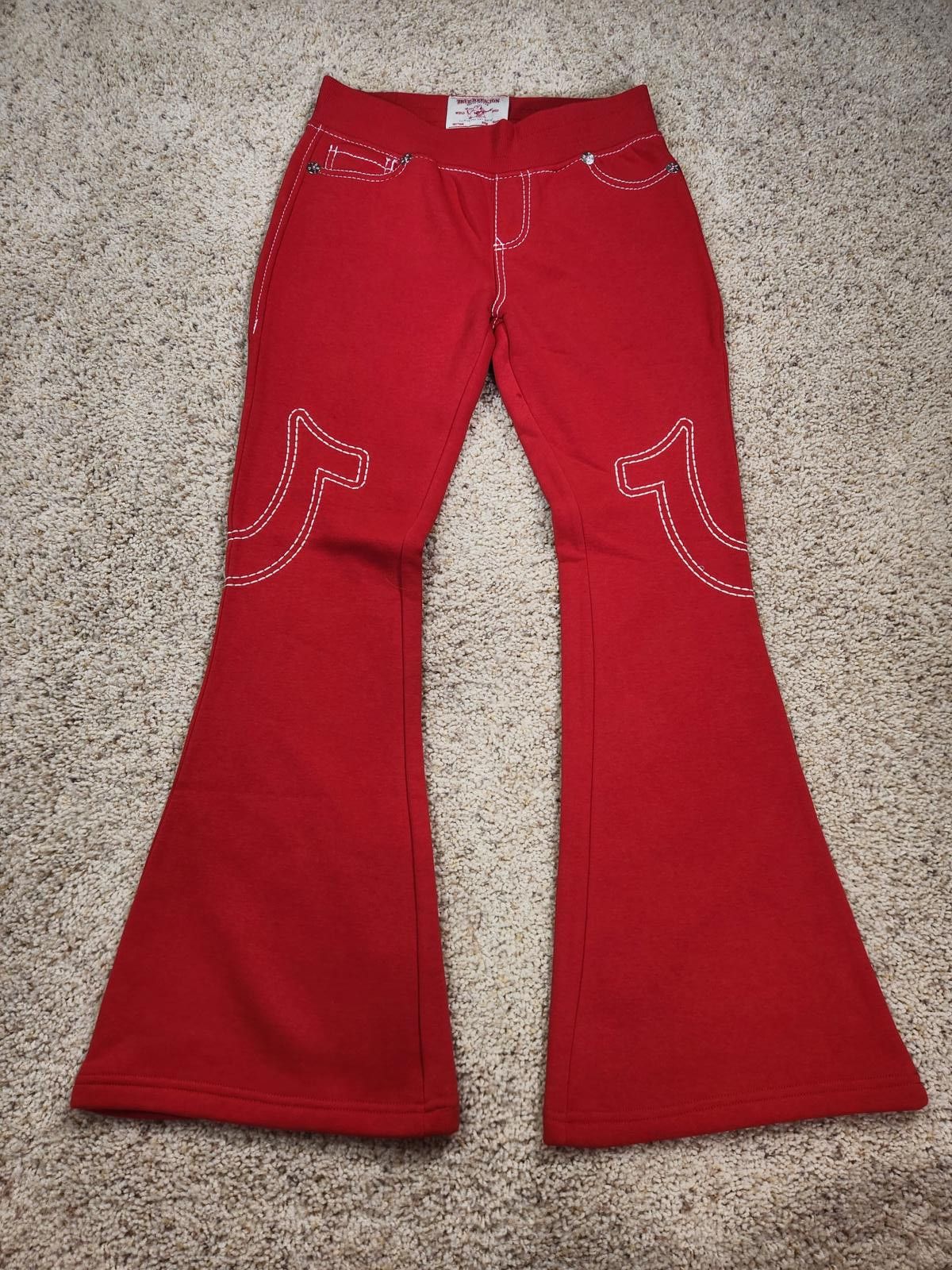 True Religion NWD True Religion Pull-On Flare Jeans Red Anniversary Small Size 28" / US 6 / IT 42 - 2 Thumbnail