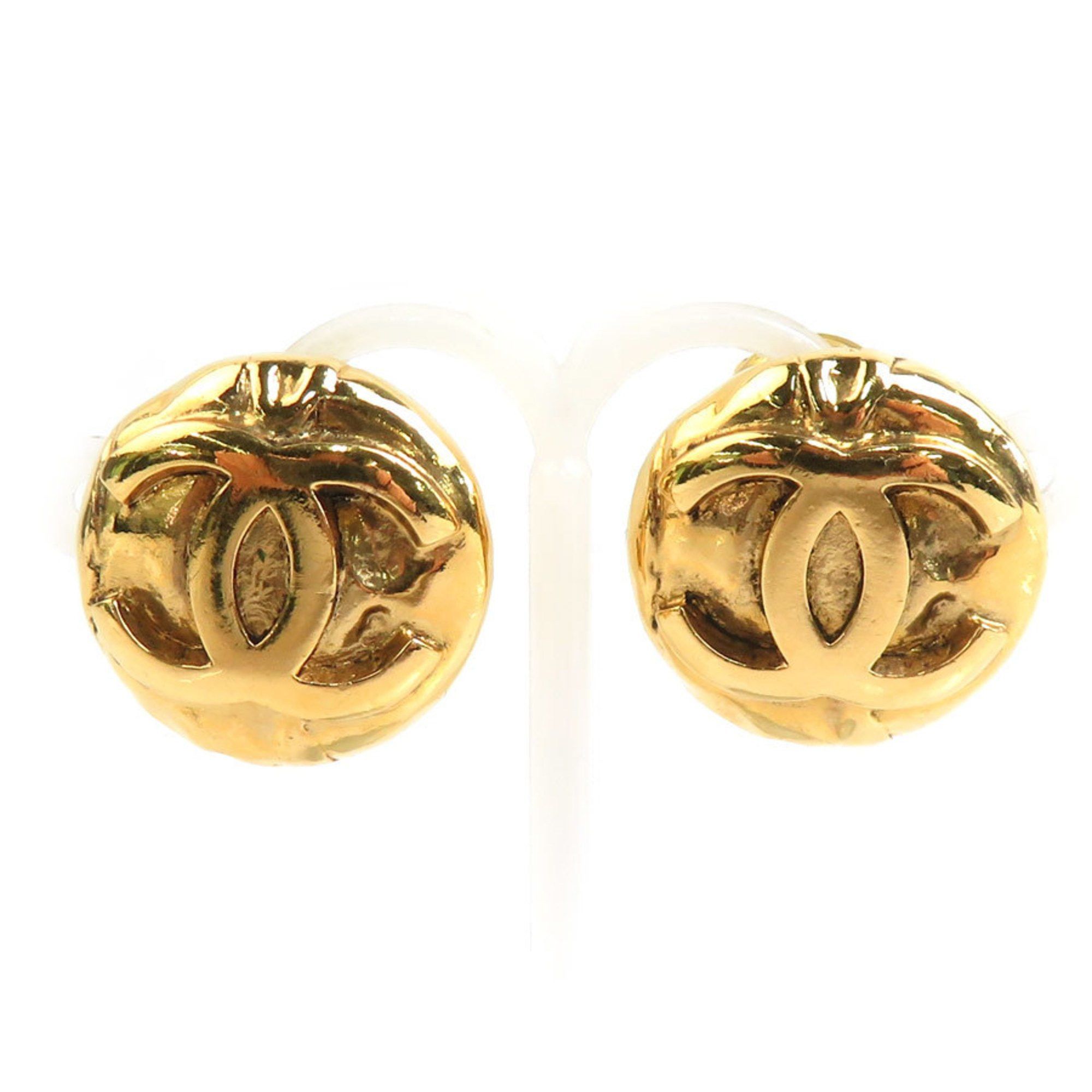 Chanel CHANEL Coco Mark Metal Gold Earrings for Women e61119j Size ONE SIZE - 1 Thumbnail