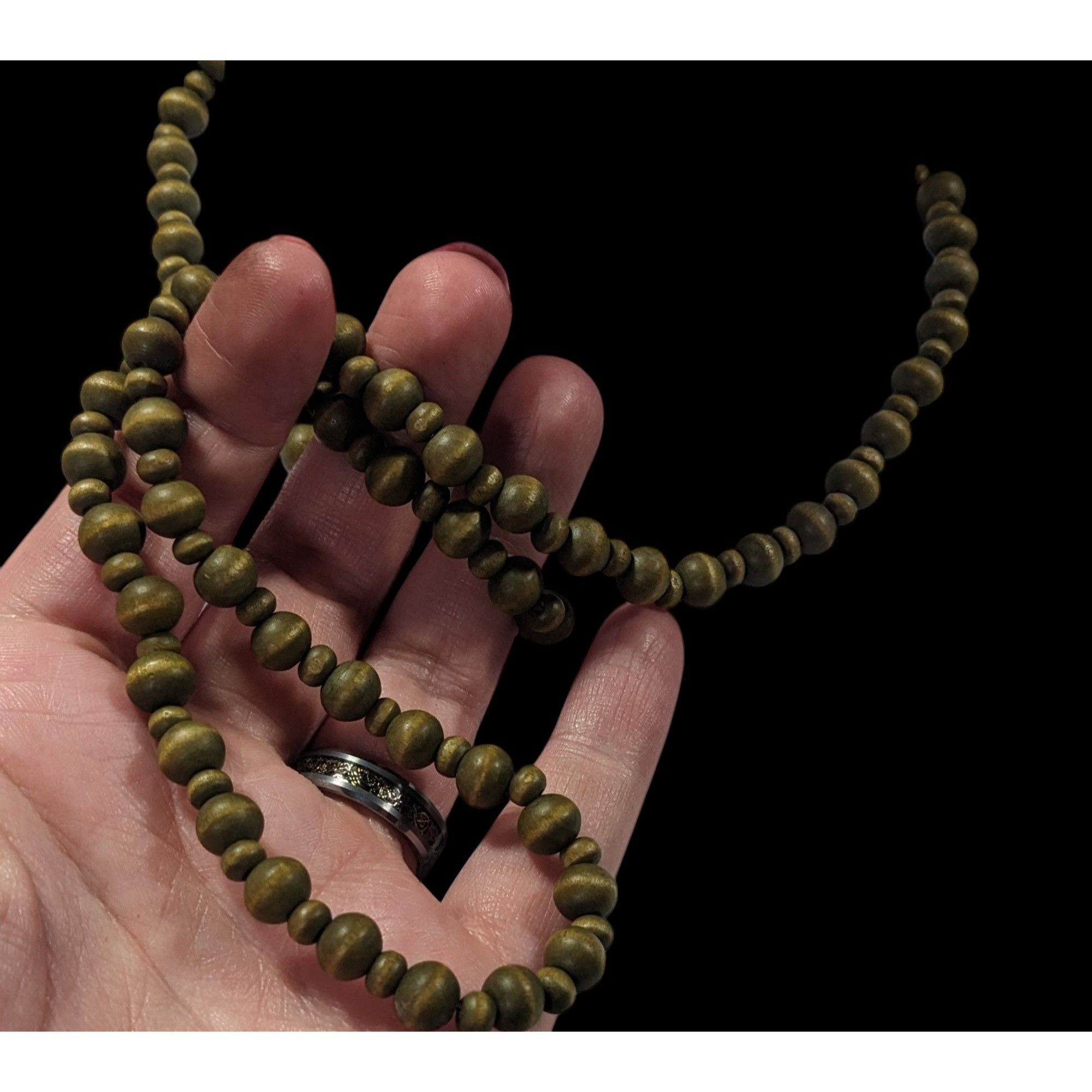 Other Retro Hippie Green Dyed Wood Beaded Necklace Size ONE SIZE - 7 Thumbnail