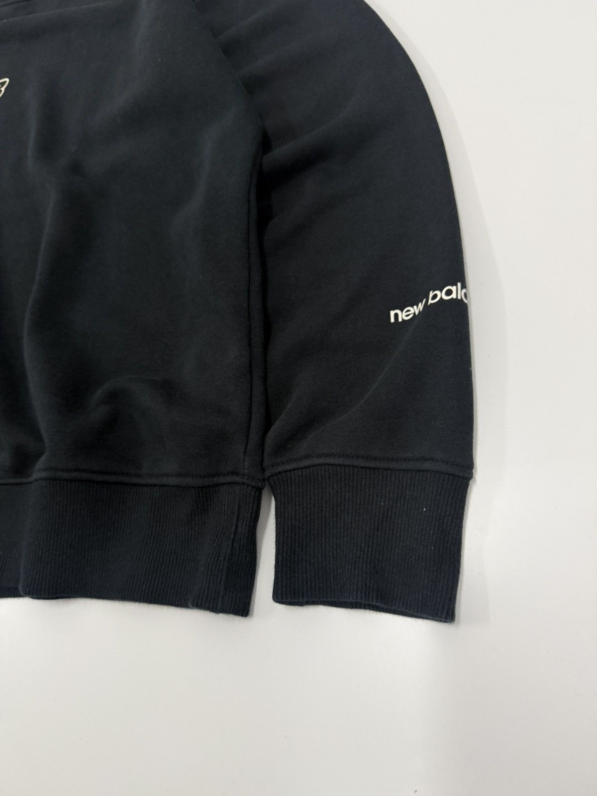 New Balance 🔥 Y2K New Balance Centre iConic Logo Boxy Sweatshirt - S Size US S / EU 44-46 / 1 - 3 Thumbnail
