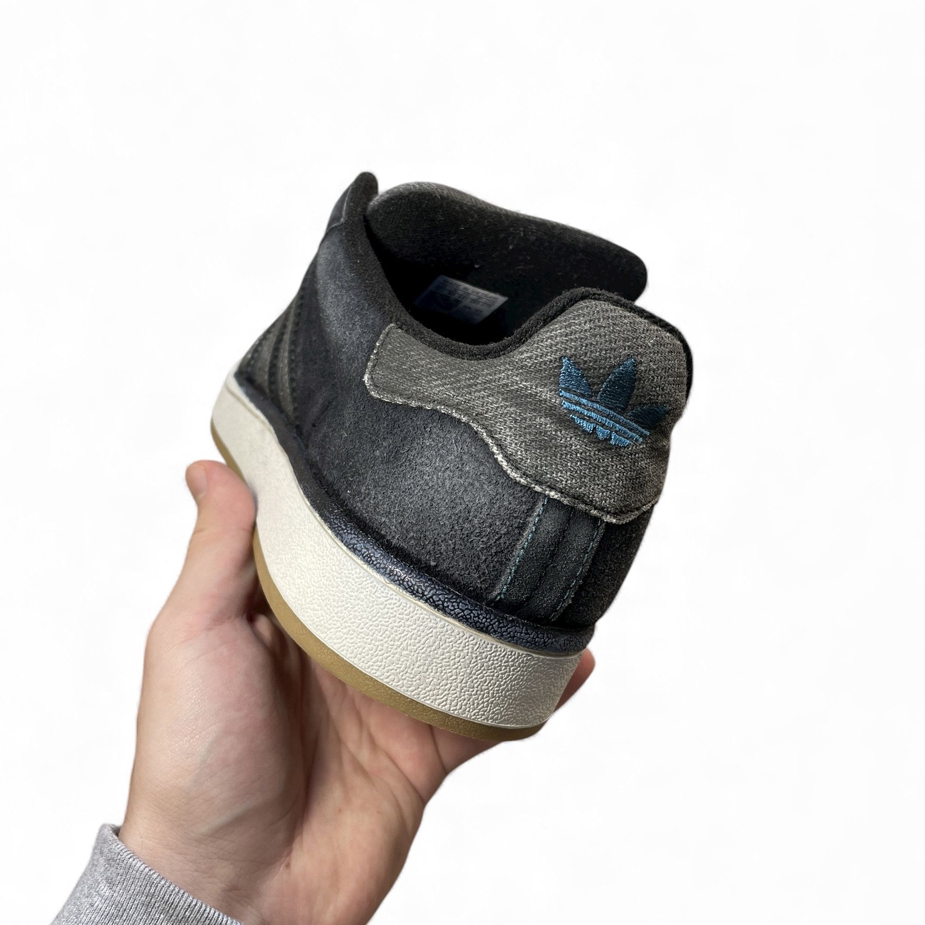 Adidas Adidas campus 00s core black/core black/crystal white Size US 10.5 / EU 43-44 - 2 Thumbnail