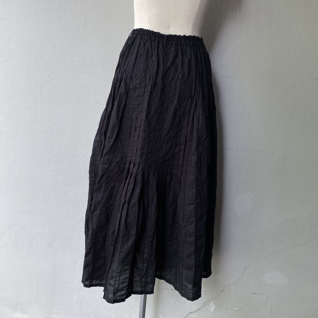 Hai Sporting Gear Hai Sporting Gear Black Pleated Long Skirt Size 26" / US 2 / IT 38 - 10 Thumbnail