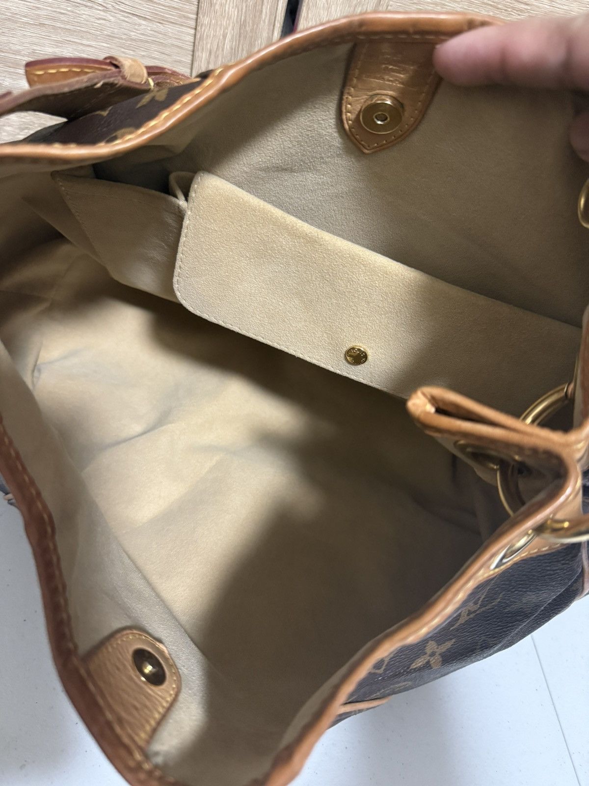 Louis Vuitton LV Galliera Monogram Brown Hobo Shoulderbag Size ONE SIZE - 7 Thumbnail