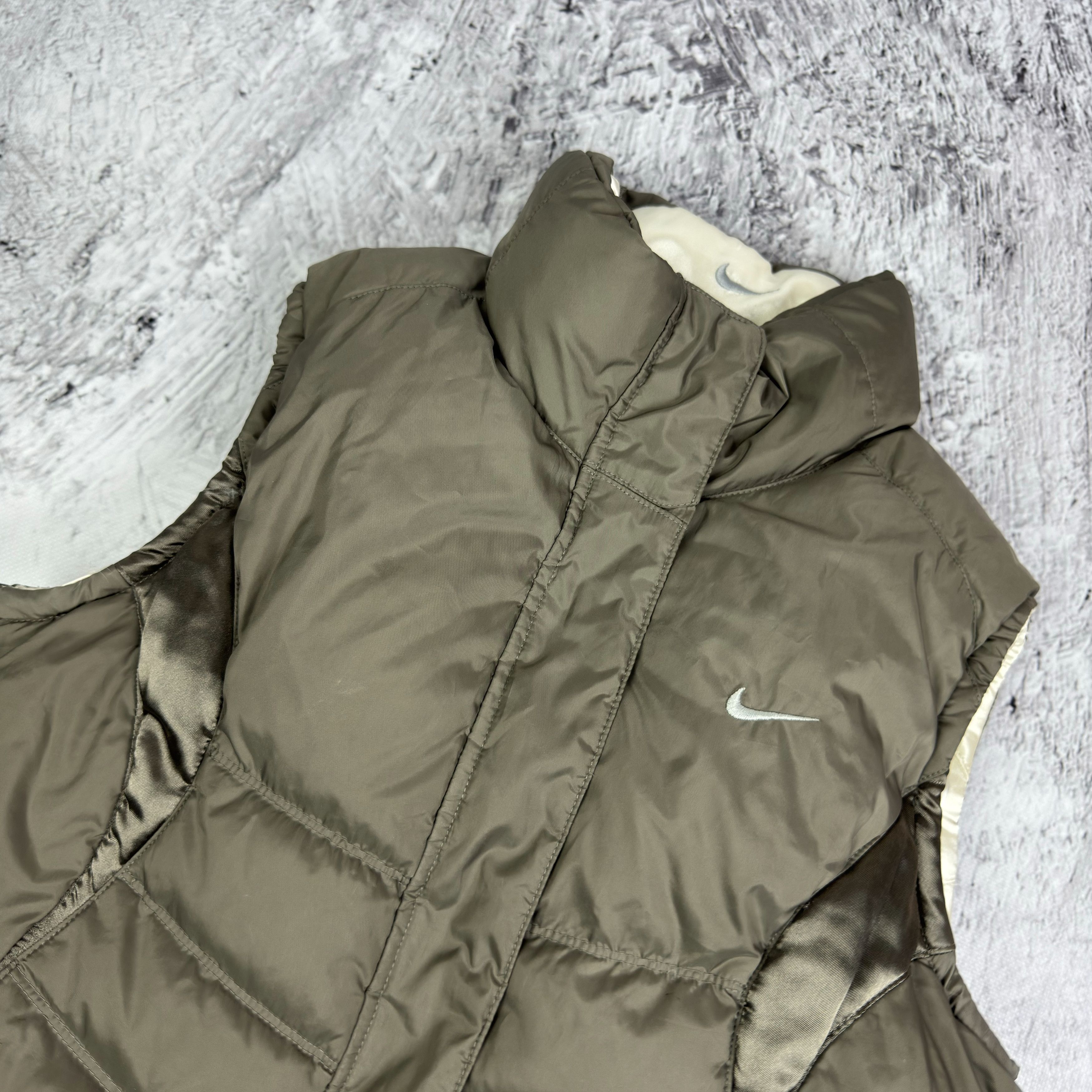 Nike Nike Women's Olive Green Full Zip Reversible Puffer Vest S Size S / US 4 / IT 40 - 4 Thumbnail