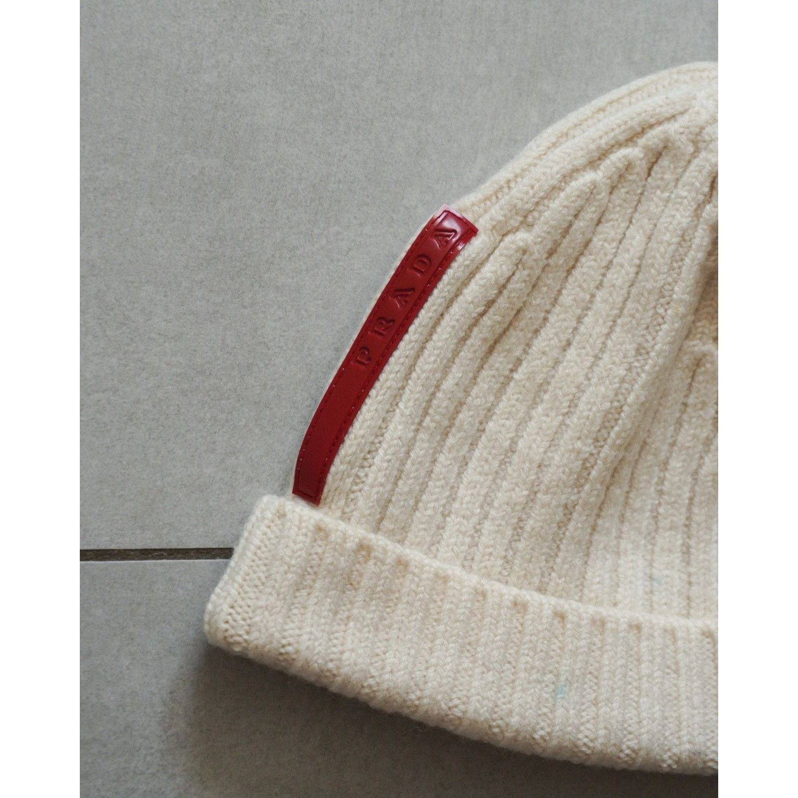 Prada Prada linea rossa red tab beige wool beanie hat Size ONE SIZE - 4 Thumbnail