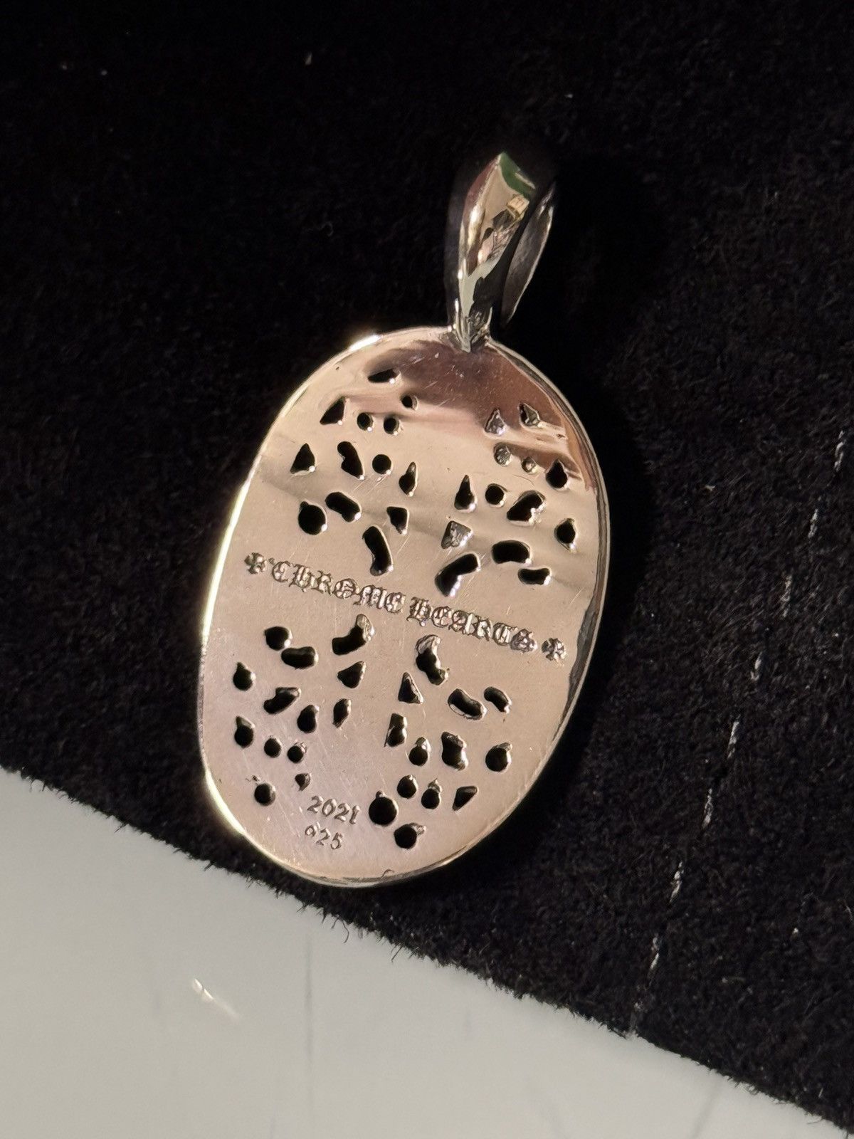 Chrome Hearts Chrome Hearts Oval Cross Pendant Size ONE SIZE - 17 Thumbnail