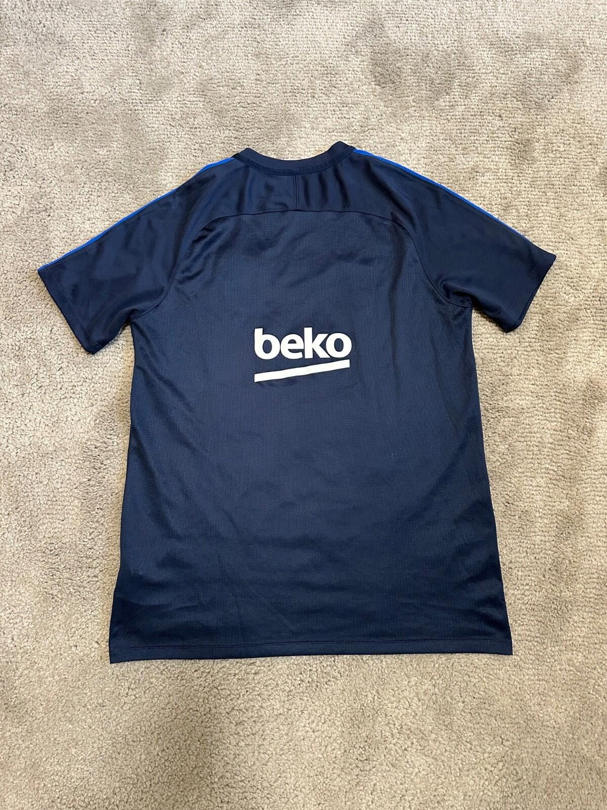 Nike BARCELONA NIKE 2016/2017 FOOTBALL SOCCER TRAINING JERSEY Size US L / EU 52-54 / 3 - 7 Thumbnail