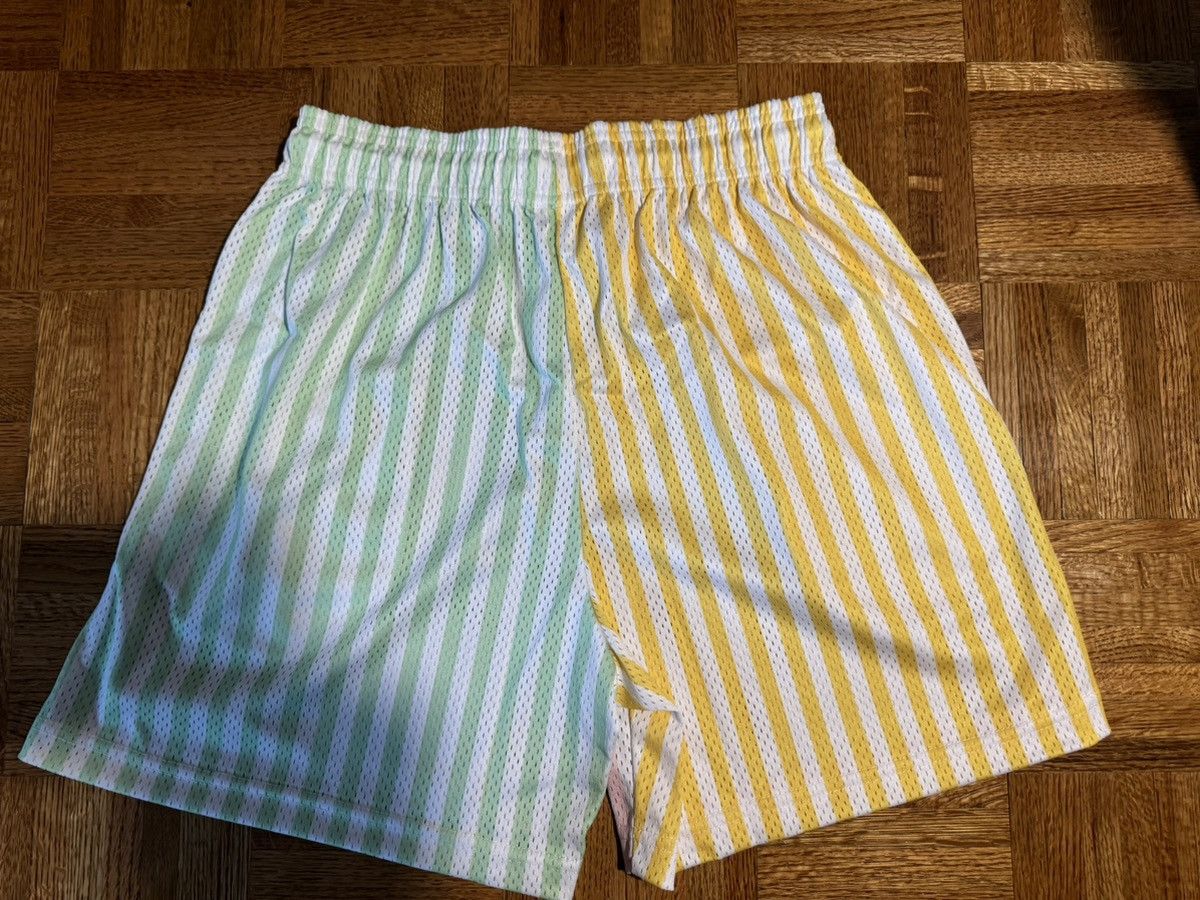 Eric Emanuel Eric Emanuel EE Shock Drop Shorts 7/11/24 Size US 32 / EU 48 - 4 Thumbnail