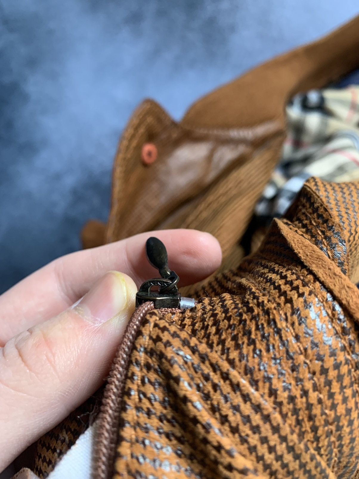 Burberry × Vintage Vintage burberrys suede leather check brown bomber jacket Size US L / EU 52-54 / 3 - 11 Thumbnail