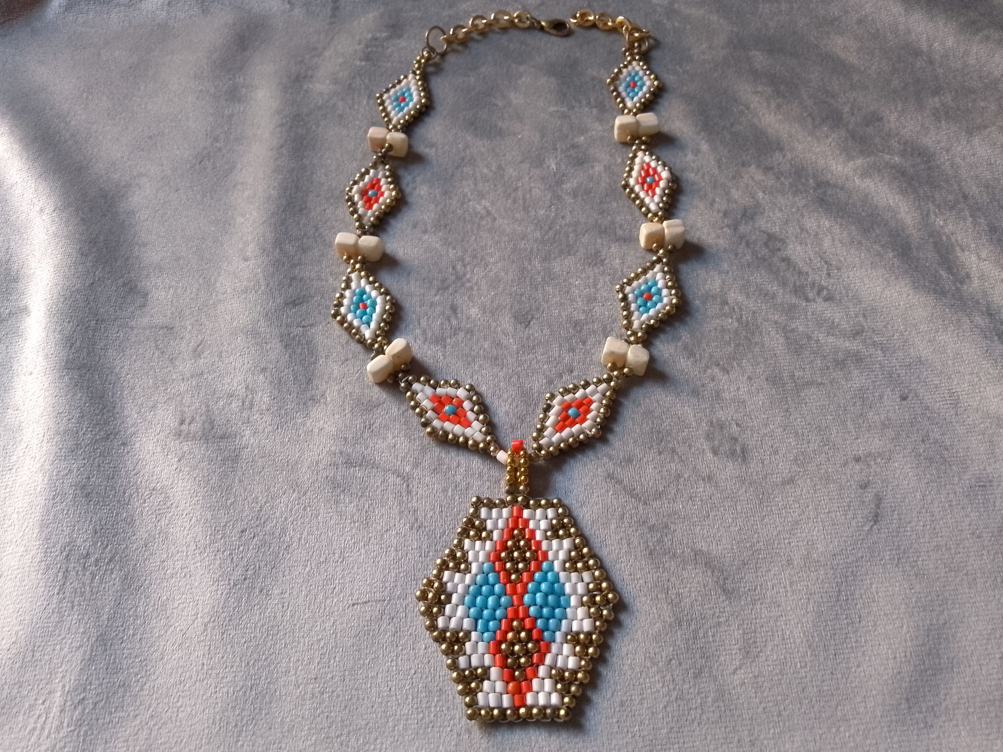 Handmade Necklace Pendant Ethnic Native Americans Rough Stones Size ONE SIZE - 1 Thumbnail