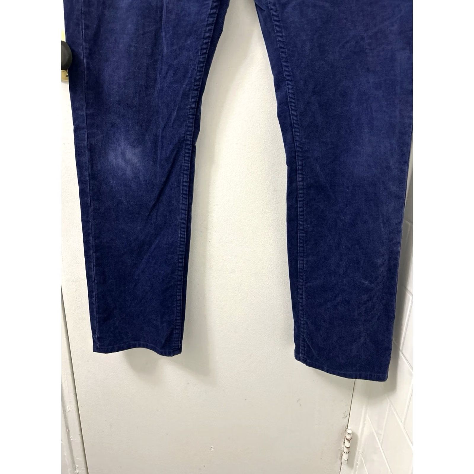 Vineyard Vines VINTAGE Vineyard Vines Corduroy Pants Mens 32x30 Blue Straight Fit 5 Pockets Size US 32 / EU 48 - 3 Thumbnail