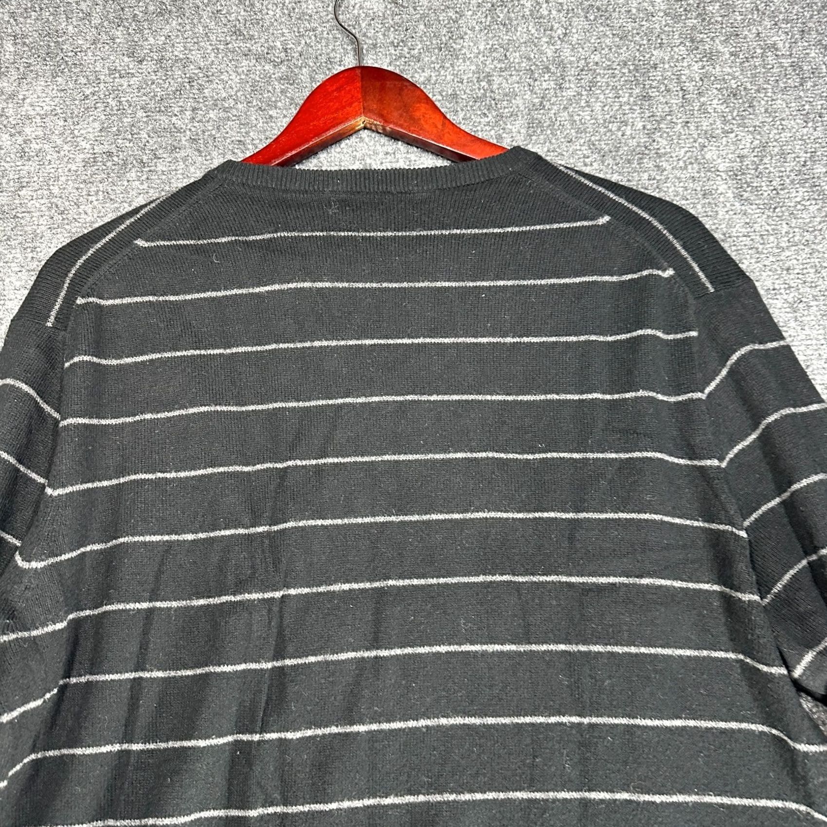 J.Crew J.CREW Sweater Mens L Black Gray Stripe V Neck Long Sleeve Cotton Cashmere Ribbed Cuffs Pullover Knitted Knit Cardigan? Size US L / EU 52-54 / 3 - 7 Thumbnail