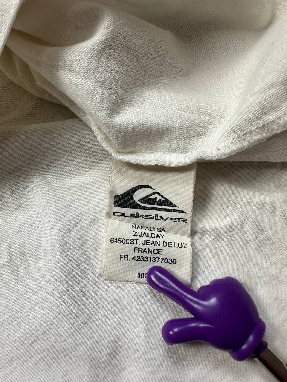 Quiksilver Vintage Quiksilver White Turtleneck, Size XL – Clean Surf Size US XL / EU 56 / 4 - 6 Thumbnail