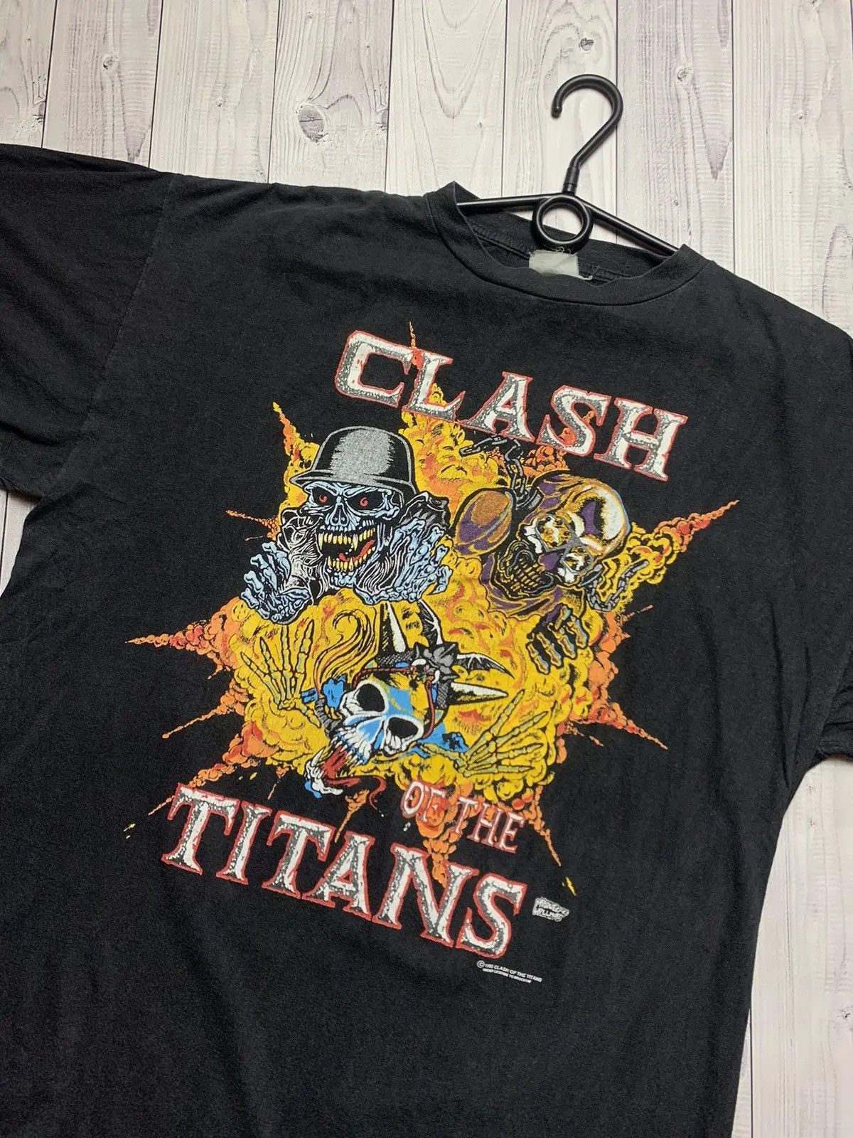 Band Tees Vintage Clash of the Titans Tour Tee 1990 European Tour rare Size US L / EU 52-54 / 3 - 2 Thumbnail