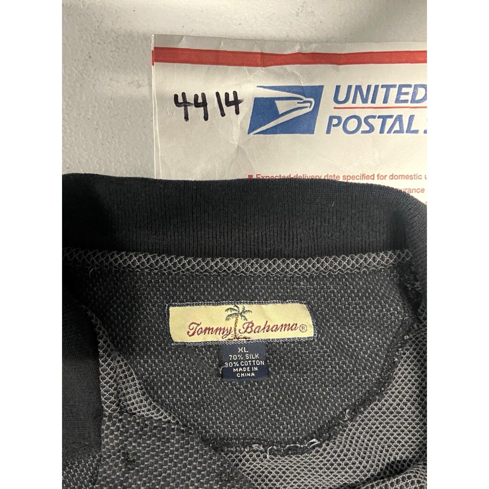 Tommy Bahama Tommy Bahama Polo Shirt Men XL Charcoal Gray Silk Blend Short Sleeve Button Collar Spread Cotton Silk Solid Regular Vintage No Size US XL / EU 56 / 4 - 6 Thumbnail