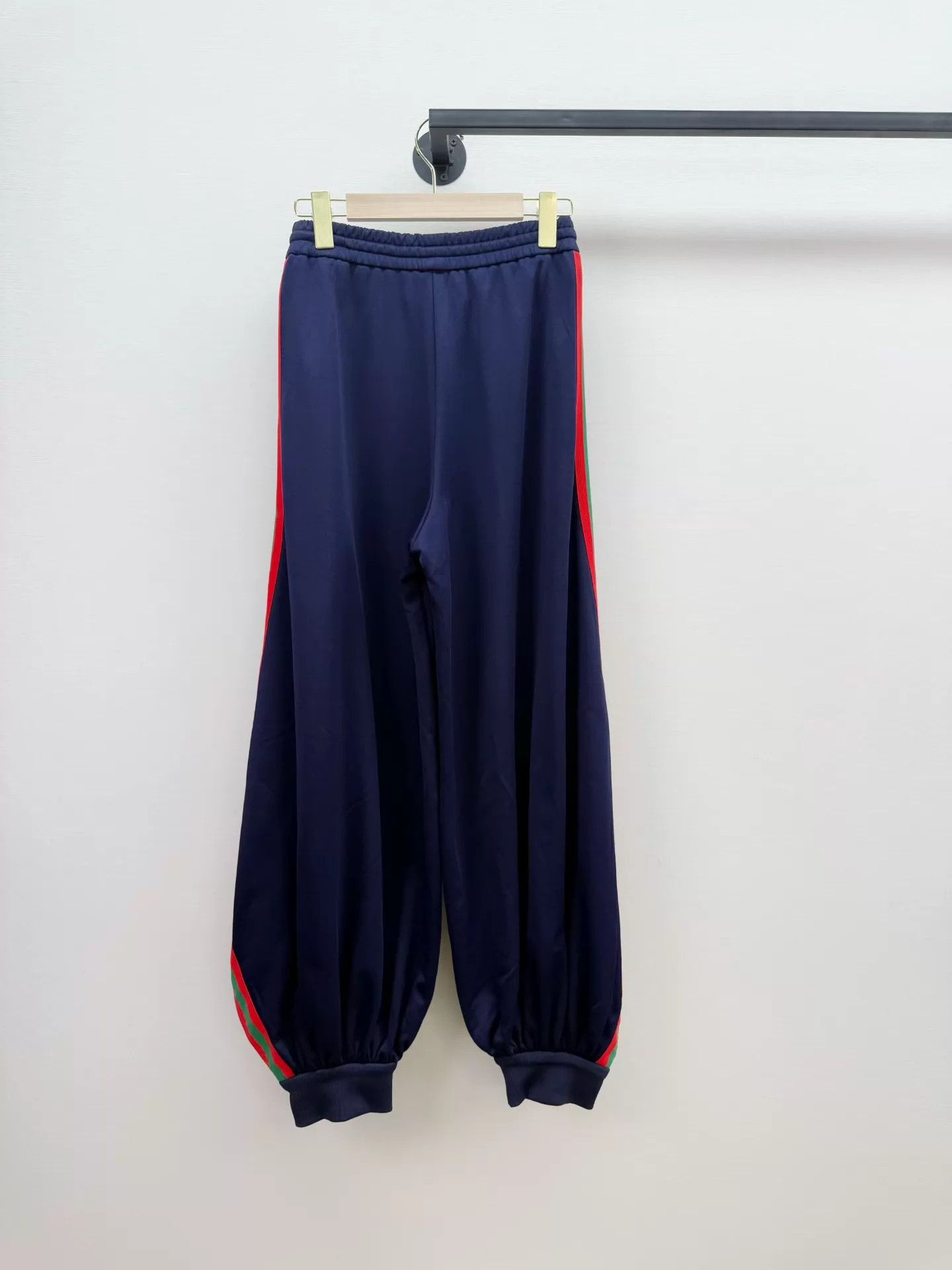 Gucci Gucci Colorblocked Tapered Track Pants XXS Size 24" / US 00 / IT 34 - 3 Thumbnail