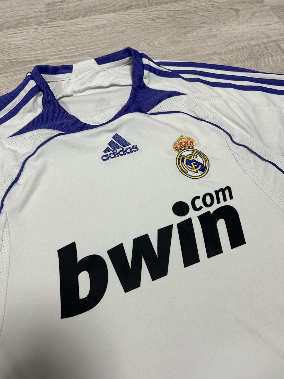 Adidas Adidas Jersey Real Madrid 2007/08 LFP Patch Size S Size US S / EU 44-46 / 1 - 6 Thumbnail