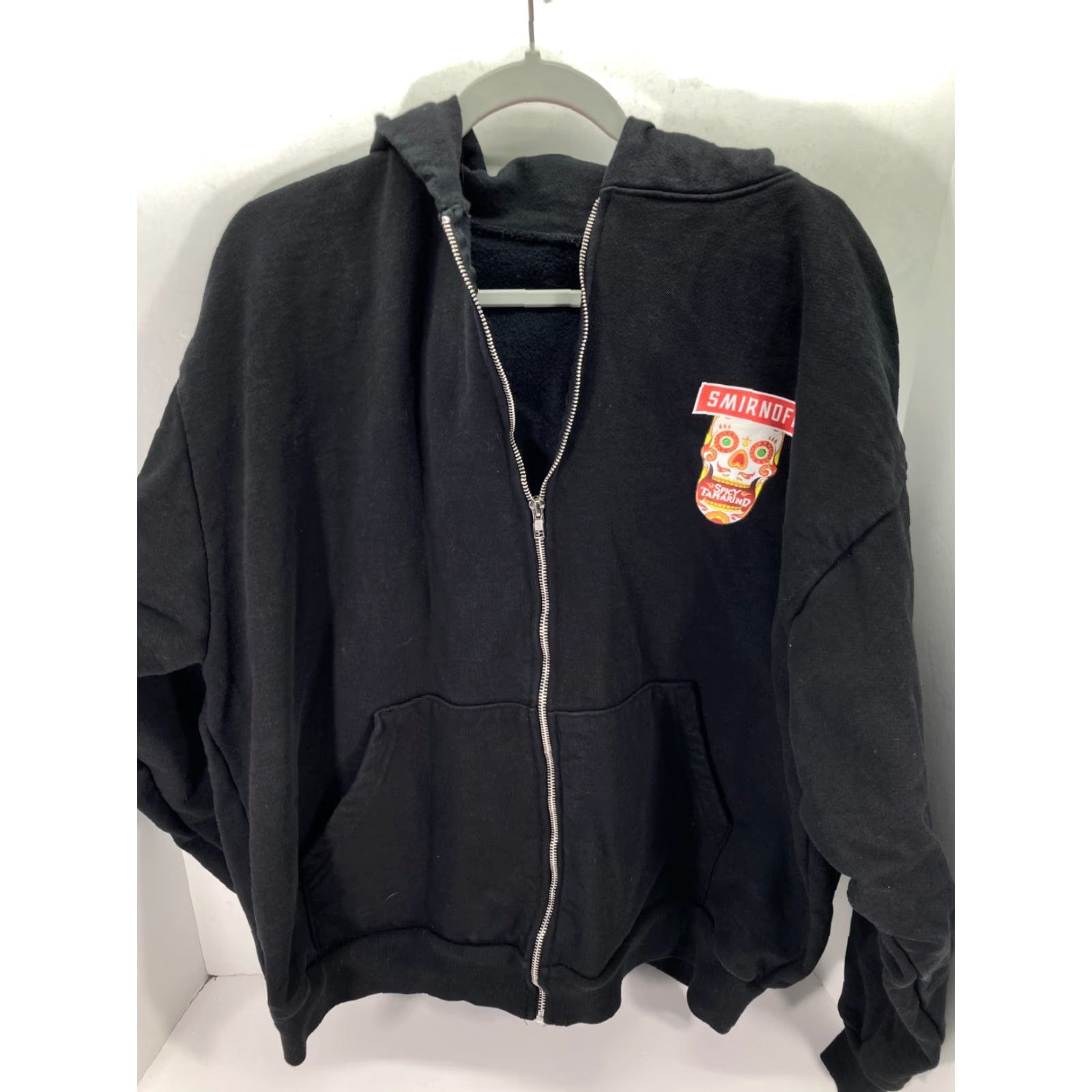 Vintage Smirnoff Spicy Tamarind Hooded Sweatshirt Mens XL Black Graphic Full Zip Fleece Skull Size US XL / EU 56 / 4 - 3 Thumbnail