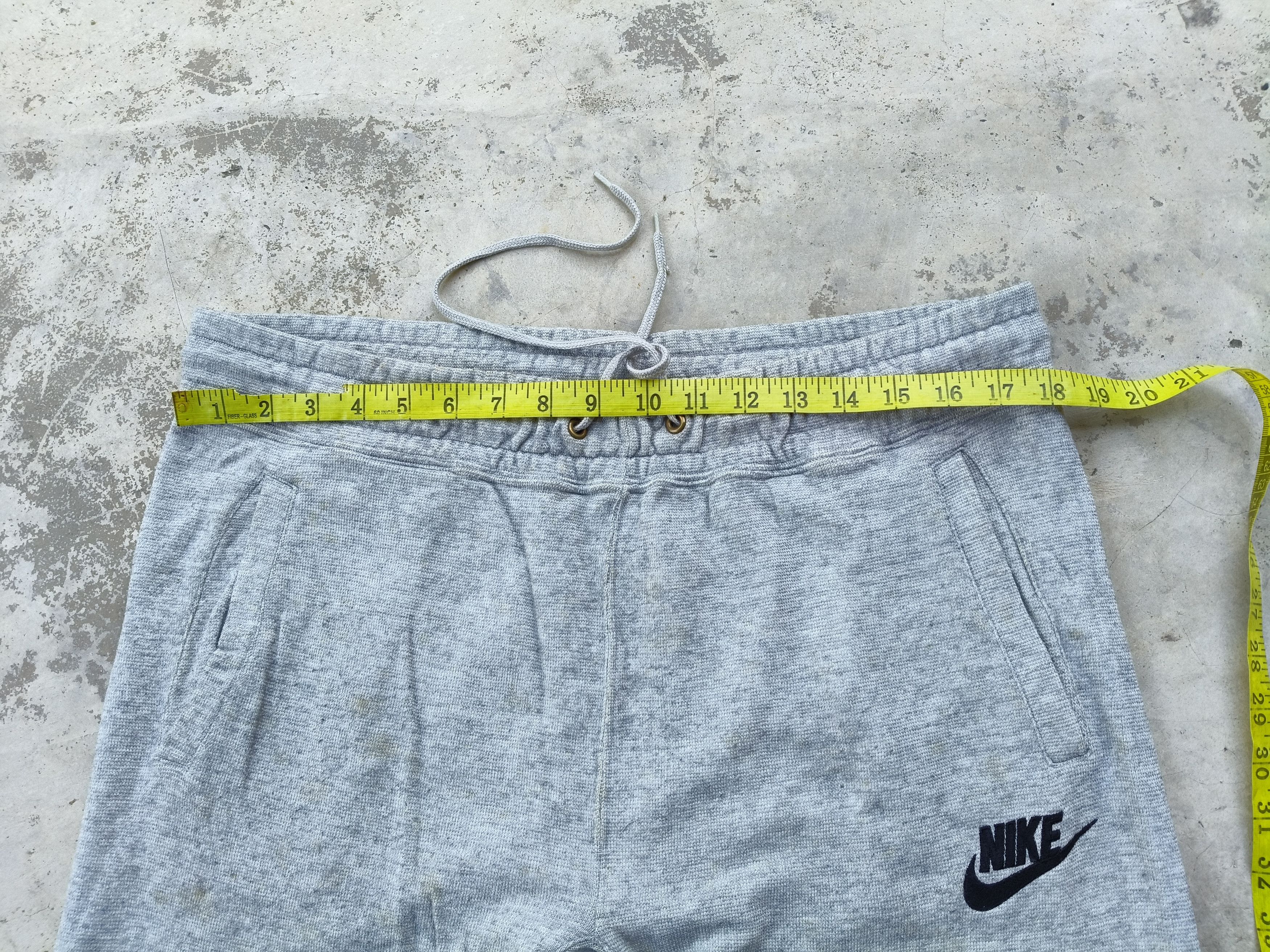 Nike Vintage Nike Joggers Pants Size US 36 / EU 52 - 11 Thumbnail