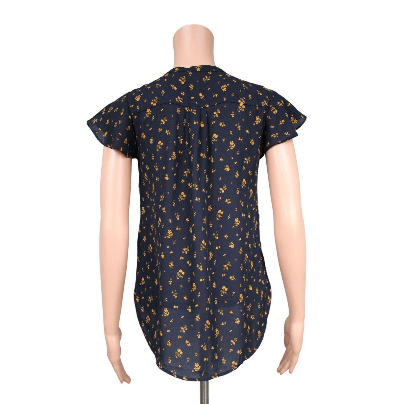 H&M H&M Short Sleeve Top Women's Size 0 Size XS / US 0-2 / IT 36-38 - 3 Thumbnail