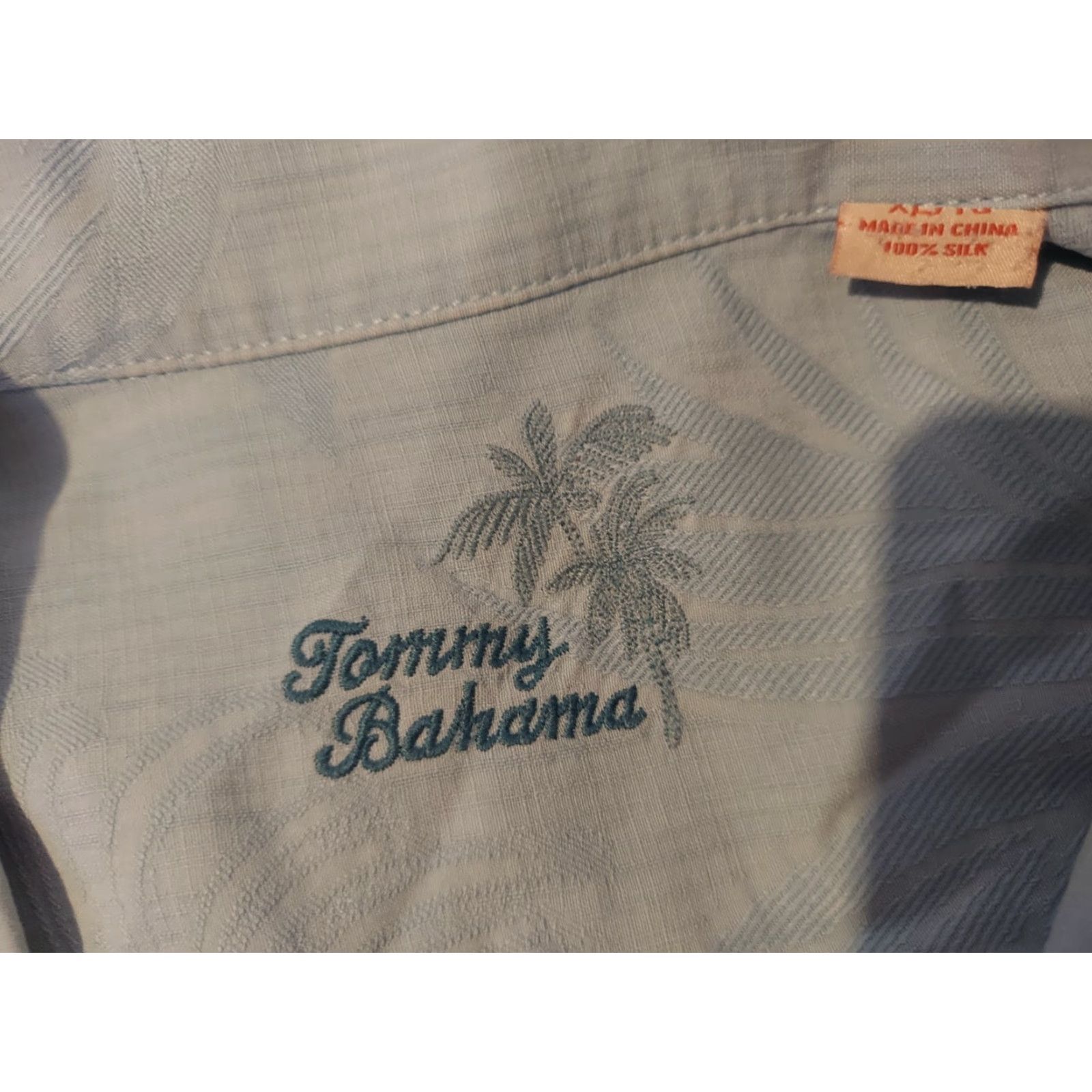Tommy Bahama VINTAGE Tommy Bahama Silk Dress Shirt XL Blue Short Sleeve Button-Up Mens Shirt Size 46R - 5 Thumbnail