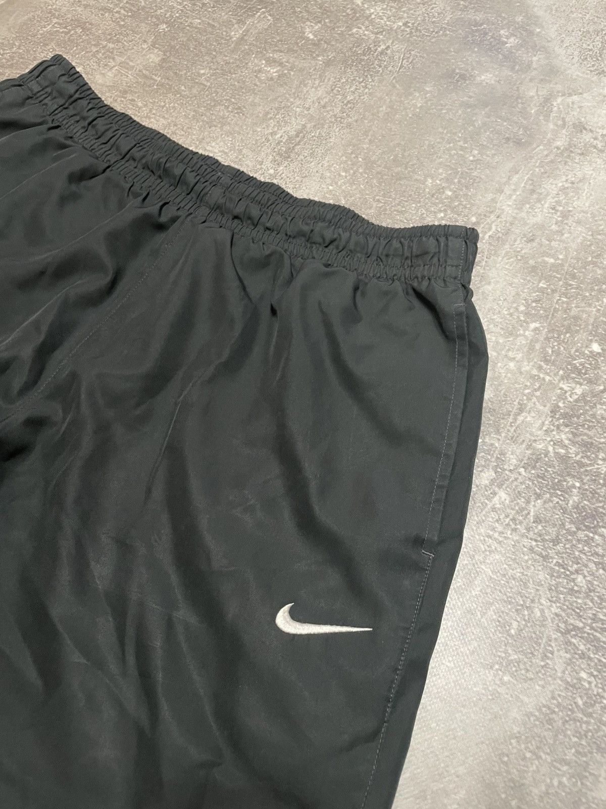 Nike × Vintage Vintage Nike Nylon Black Pants Drill Size L Size US 34 / EU 50 - 8 Thumbnail