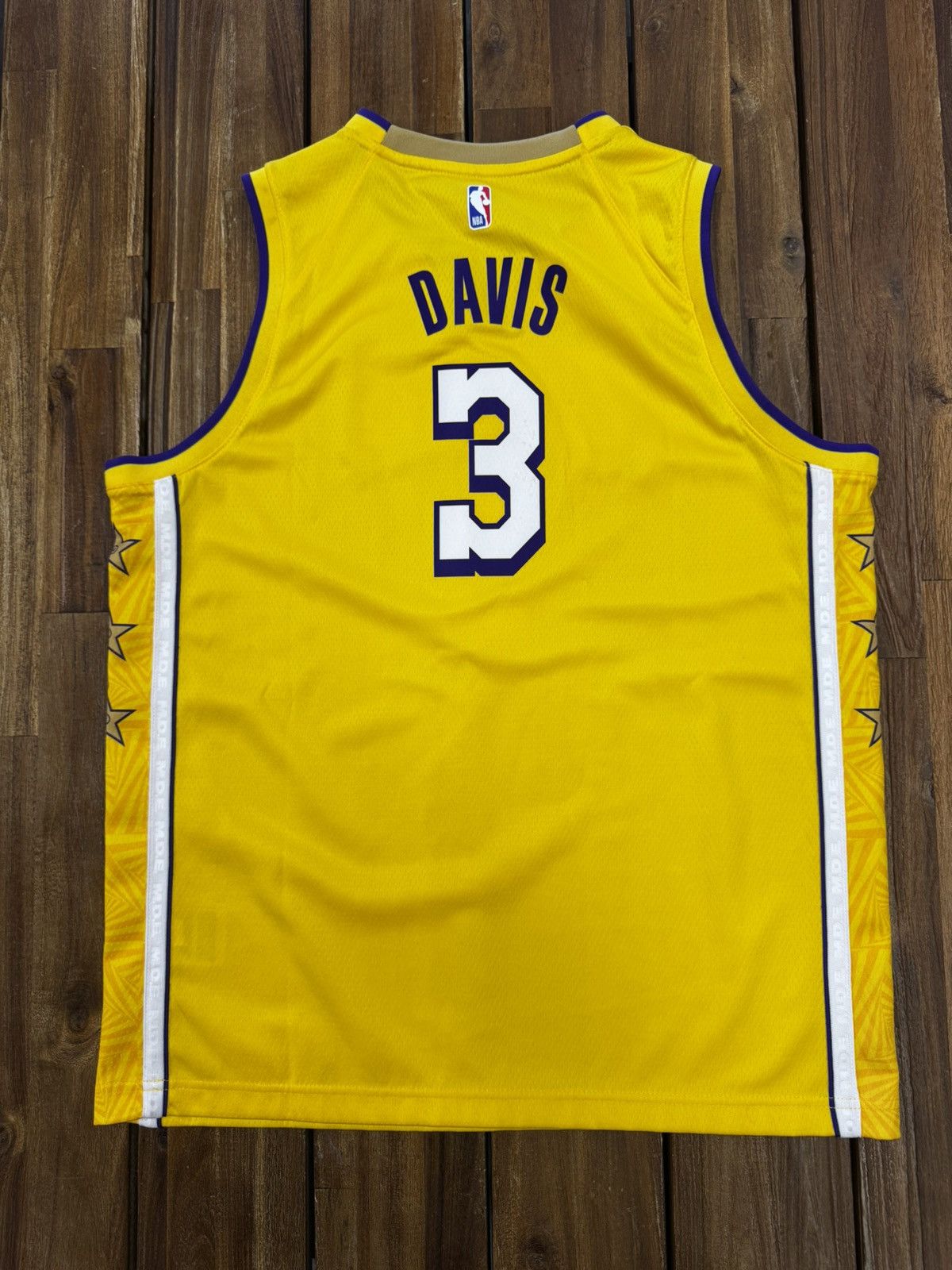 Nike Anthony Davis Los Angeles Lakers NBA Nike Swingman Jersey Size US XL / EU 56 / 4 - 5 Thumbnail