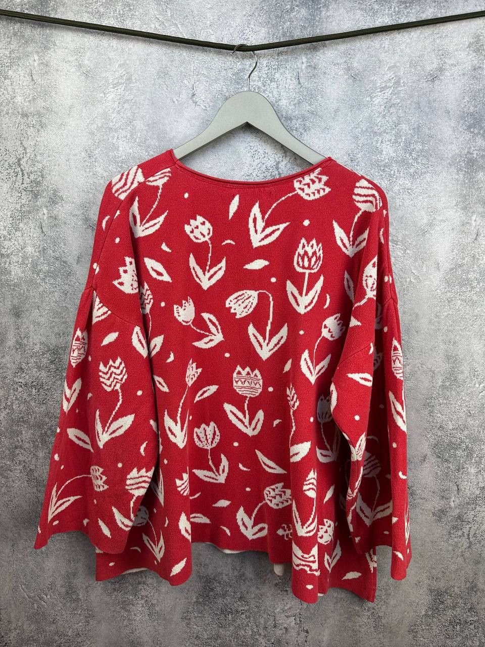 Gudrun Sjoden Gudrun Sjoden Red Floral Jacquard Knit Sweater Pullover Size XL / US 12-14 / IT 48-50 - 2 Thumbnail