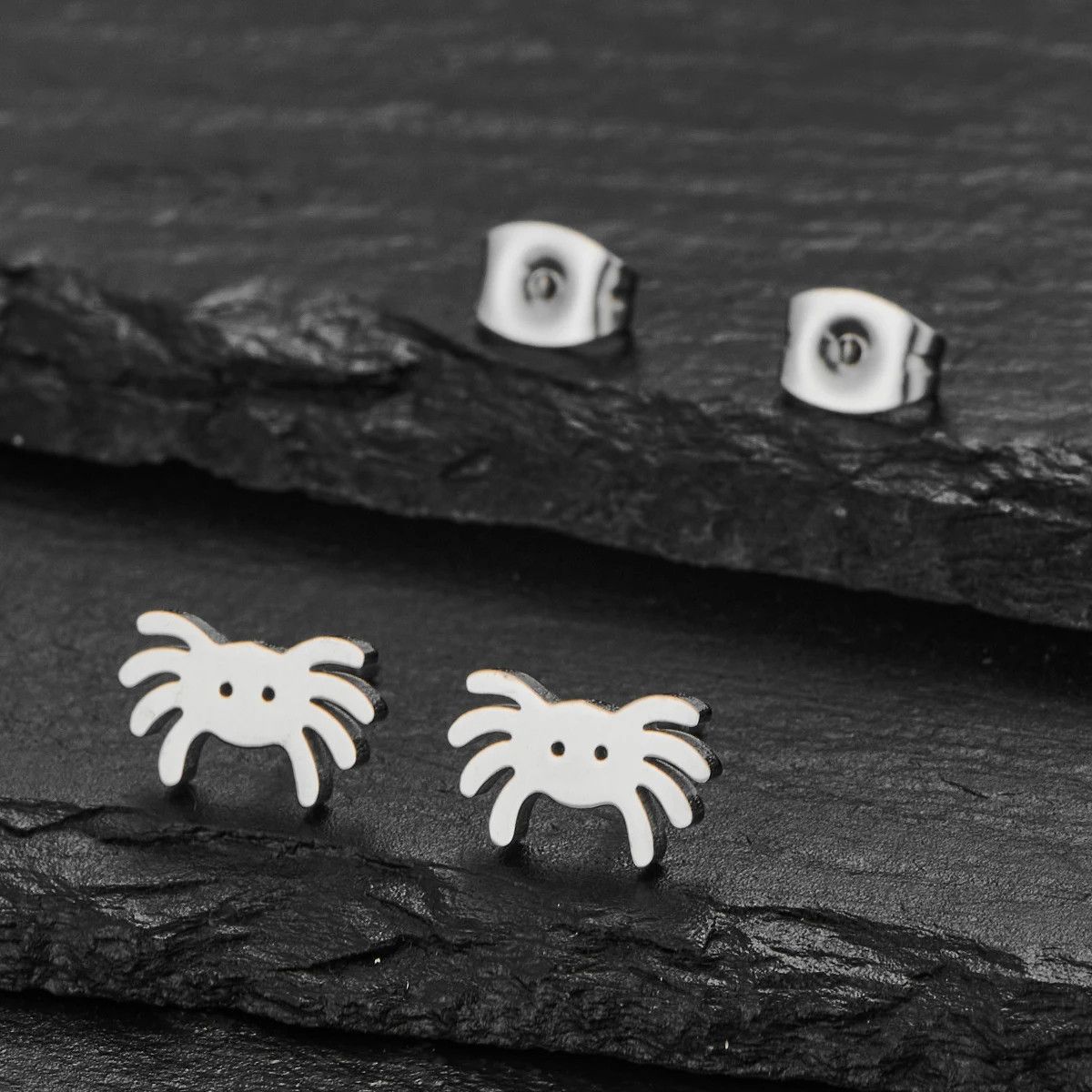 Jewelry Crab Mini Stud Earrings Charm Earring Gift Size ONE SIZE - 1 Preview