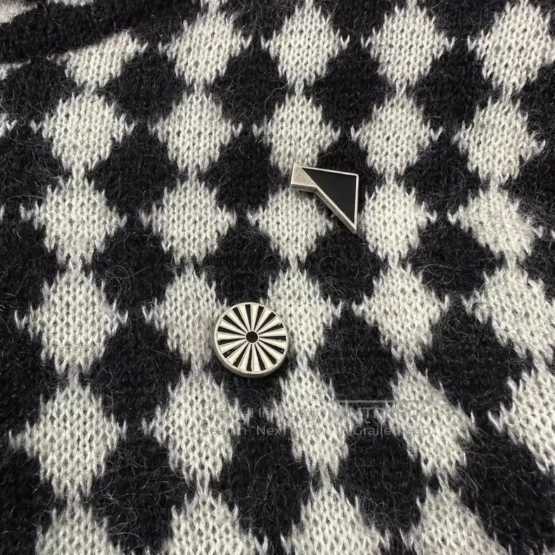 Saint Laurent Paris Saint Laurent Paris Black and White Diamond High-neck Knit Size US S / EU 44-46 / 1 - 2 Thumbnail