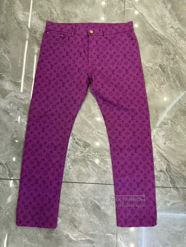Louis Vuitton Louis Vuitton Purple full-print presbyopic jeans Size US 34 / EU 50 - 3 Thumbnail