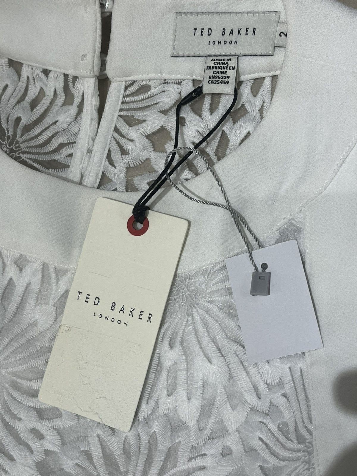 Ted Baker TED BAKER LONDON JUMPSUIT Size 26" / US 2 / IT 38 - 6 Thumbnail