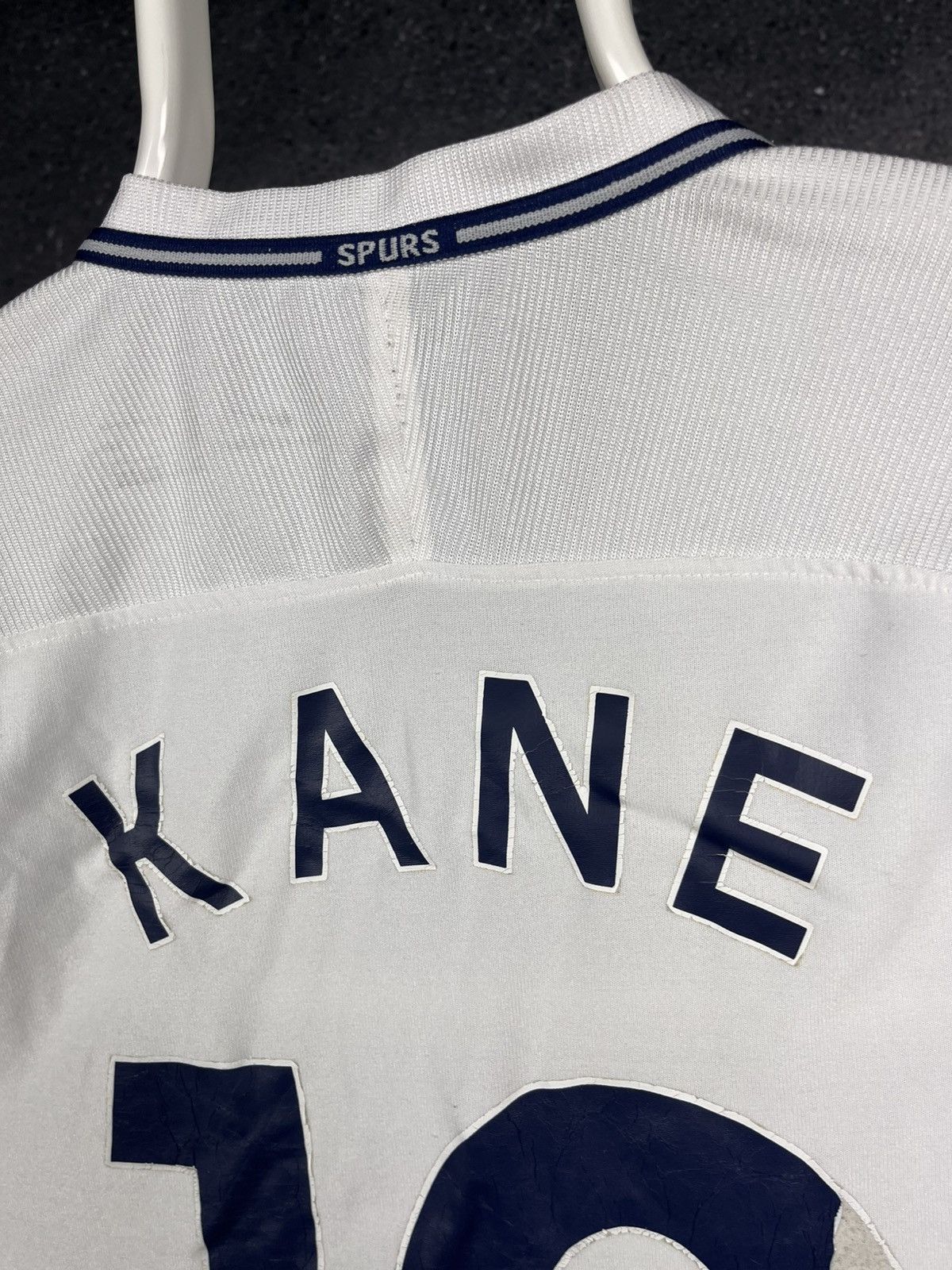 Other Tottenham Hotspur 2017 2018 soccer football jersey Kane Size US S / EU 44-46 / 1 - 13 Thumbnail