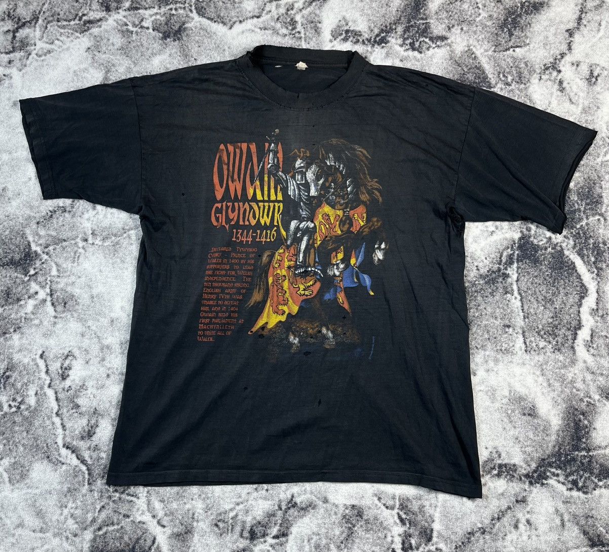 Band Tees Vintage Owain Glyndwr Crusader Tee Faded Distressed Size US L / EU 52-54 / 3 - 1 Thumbnail