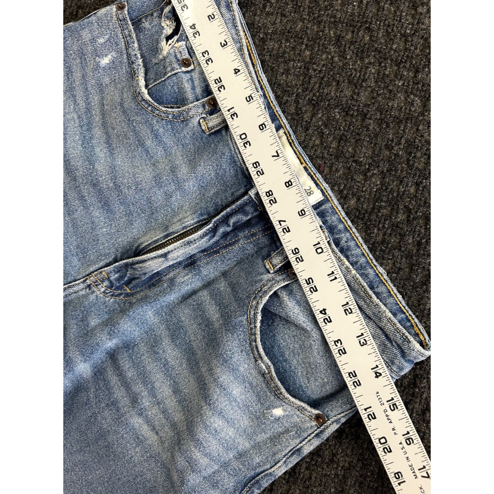 Abercrombie & Fitch Abercrombie & Fitch Jeans Women’s Mom Jean Curve Love 28 6 R Distressed Blue Denim Casual Jeans Womens Love 90s? Size 28" / US 6 / IT 42 - 5 Thumbnail
