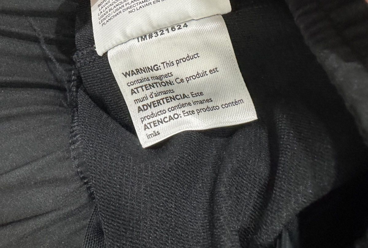 Alyx × MMW × Nike Nike x MMW Hybrid Tech Cargo Shorts Size US 30 / EU 46 - 6 Thumbnail