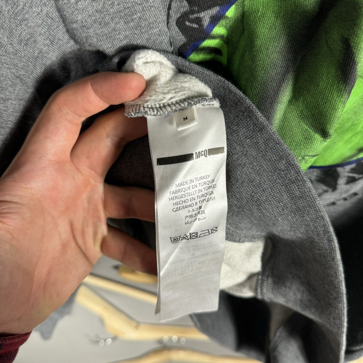 Alexander McQueen MCQ Alexander McQueen Electronic Vibrations Sweatshirt Size US M / EU 48-50 / 2 - 7 Thumbnail