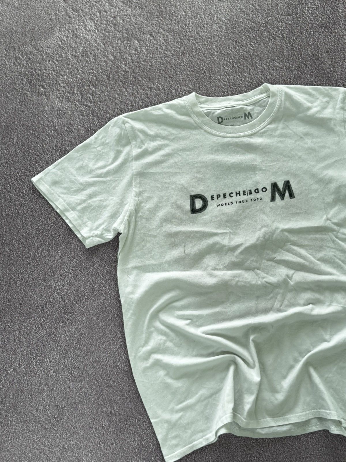 Band Tees VINTAGE 90S DEPECHE MODE T-SHIRT Size US M / EU 48-50 / 2 - 4 Thumbnail