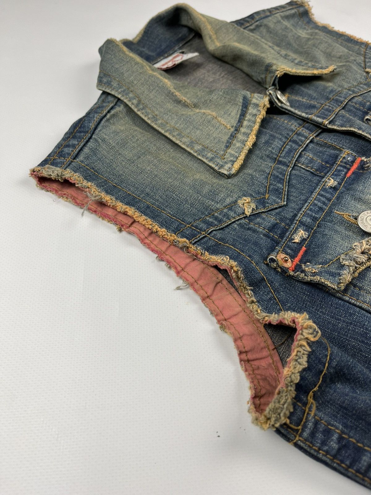 True Religion True Religion Row Seat denim jeans vest jacket y2k style Size M / US 6-8 / IT 42-44 - 4 Thumbnail